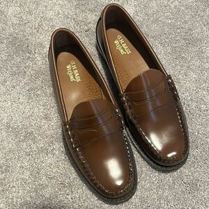GH Bass Larson 8.5 Whiskey Loafers